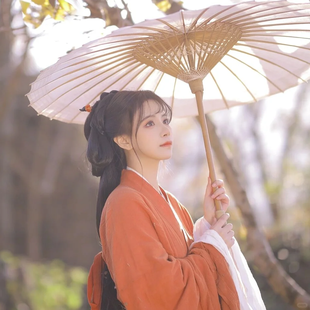 We chat | 古风女生头像❣️
