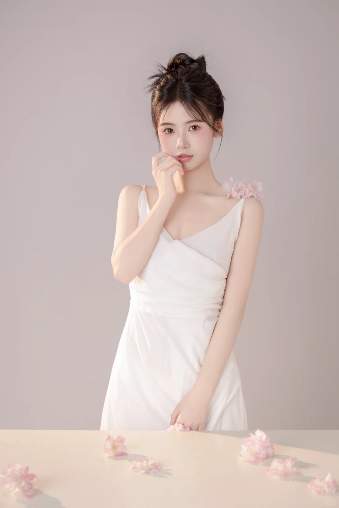 韩系轻氧肖像风～花与纯欲少女