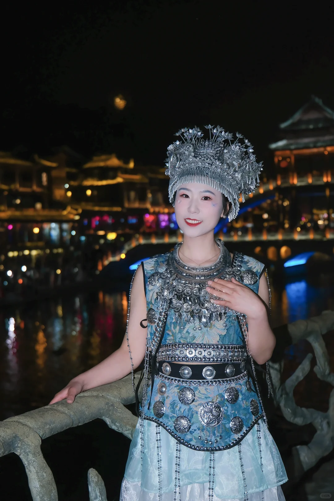 凤凰古镇夜景旅拍