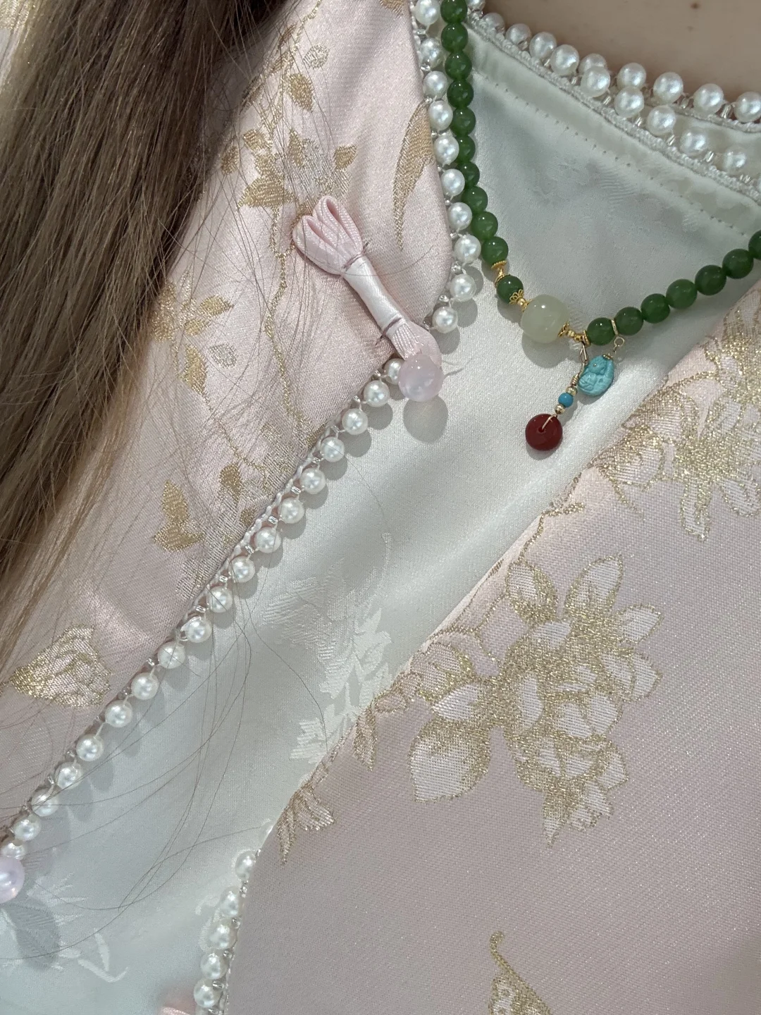157/210 粉色娇嫩，你如今几岁了？