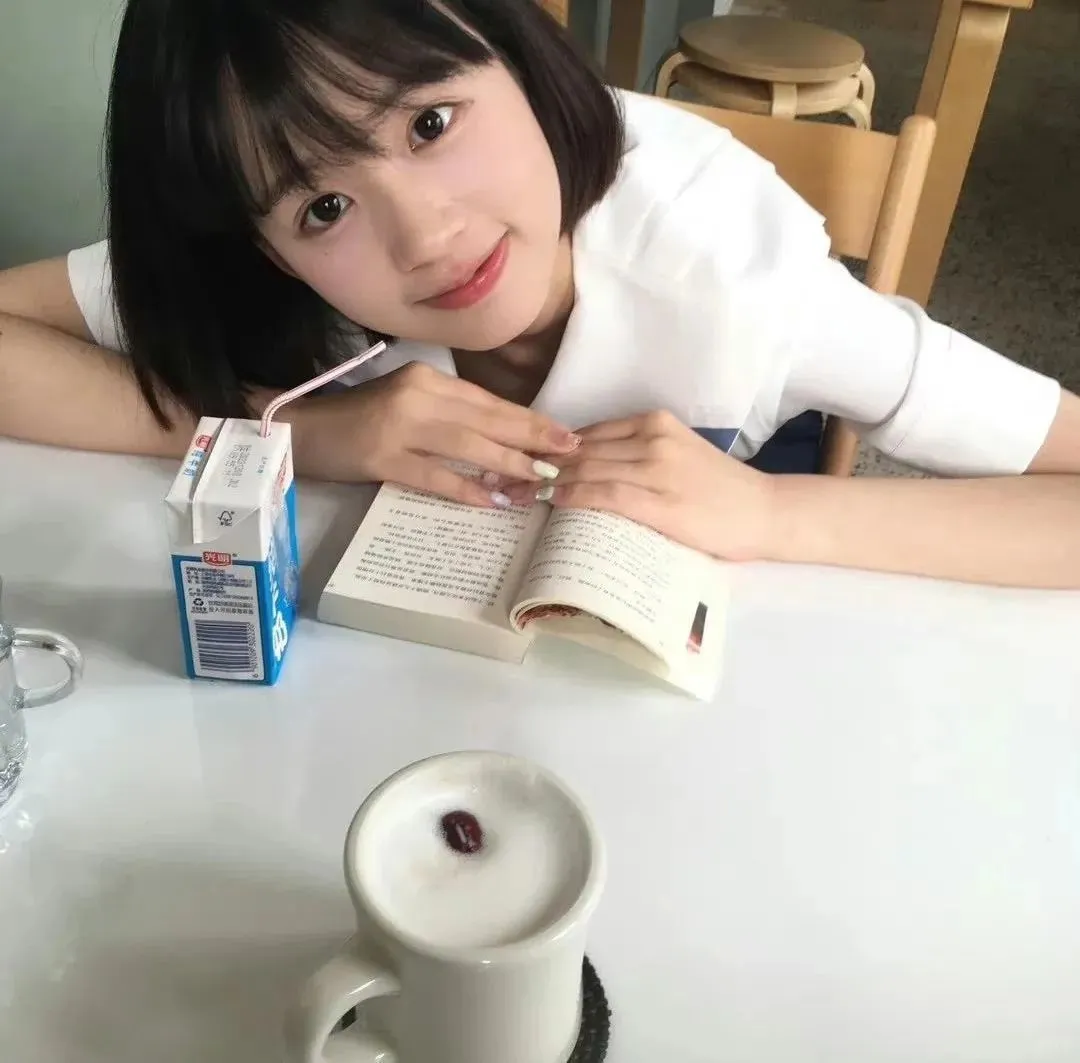 清新女头来啦，礼貌取图✨
