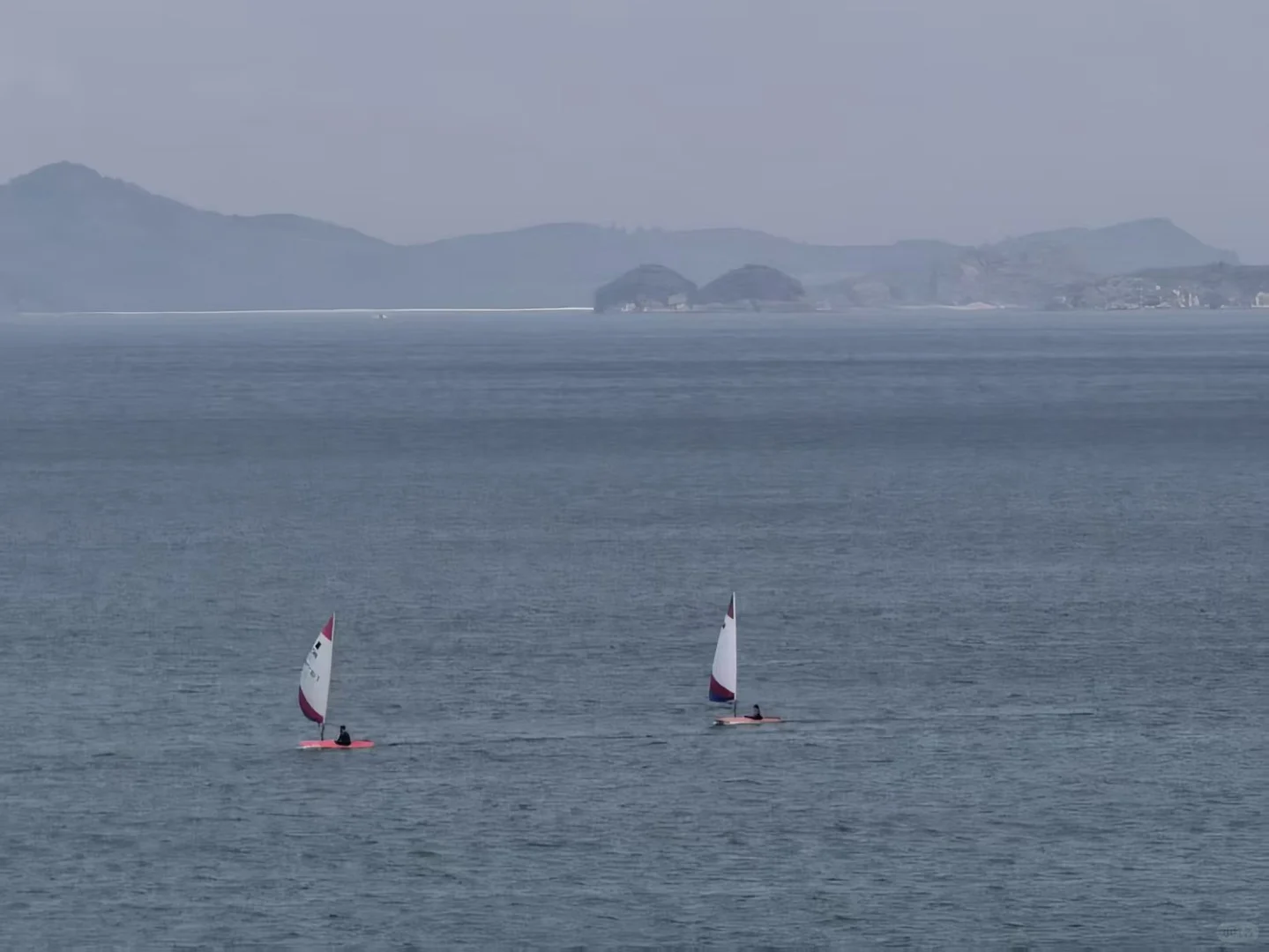 海边随意穿搭