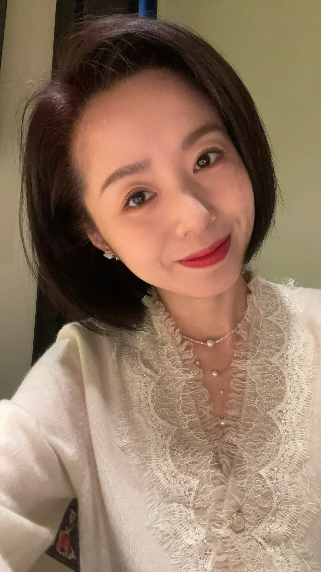 40岁可以不年轻漂亮，但不能不美丽