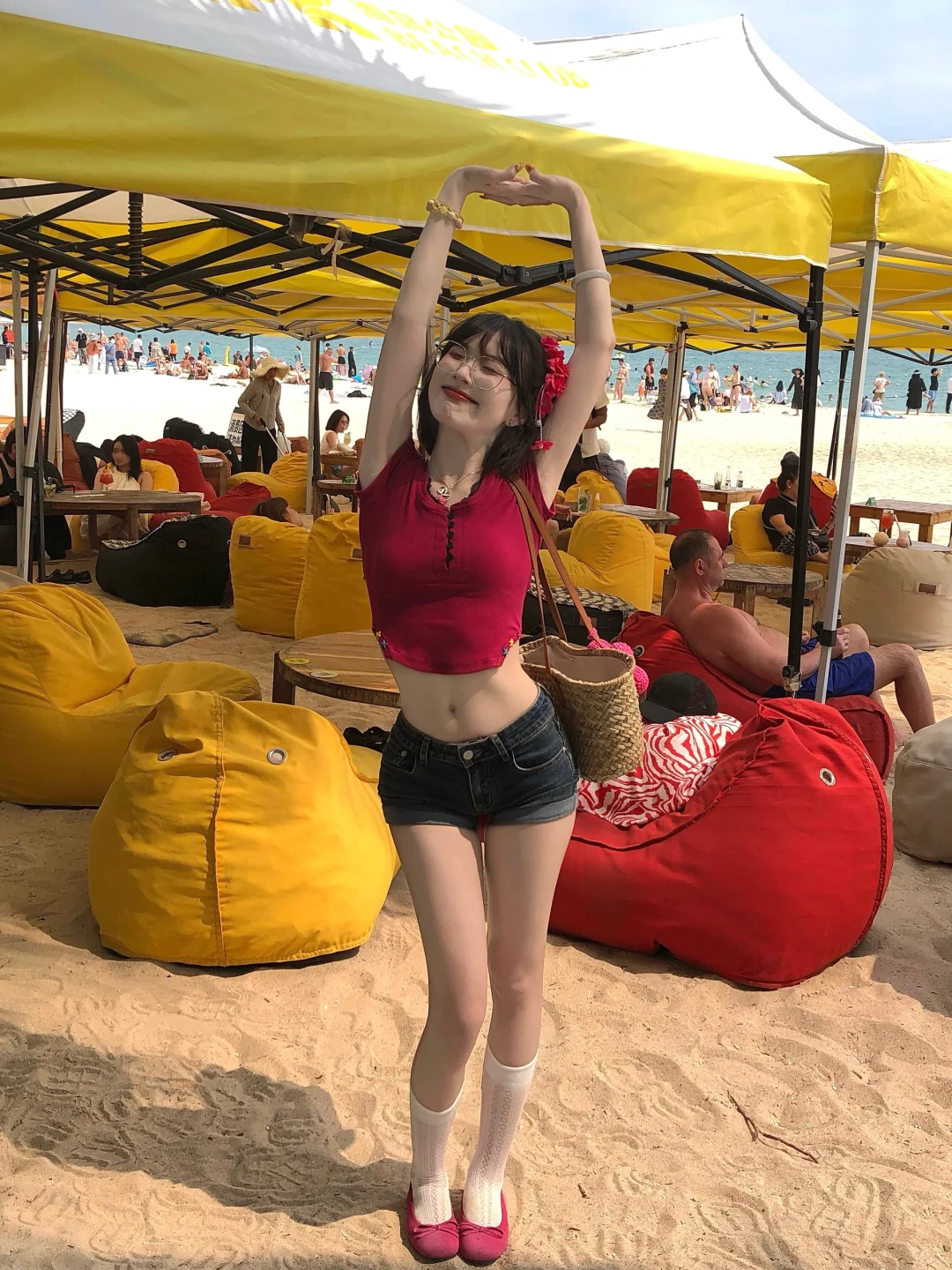 我滴天…辣晕了！！这个🌺大露背泰泰泰漂亮了