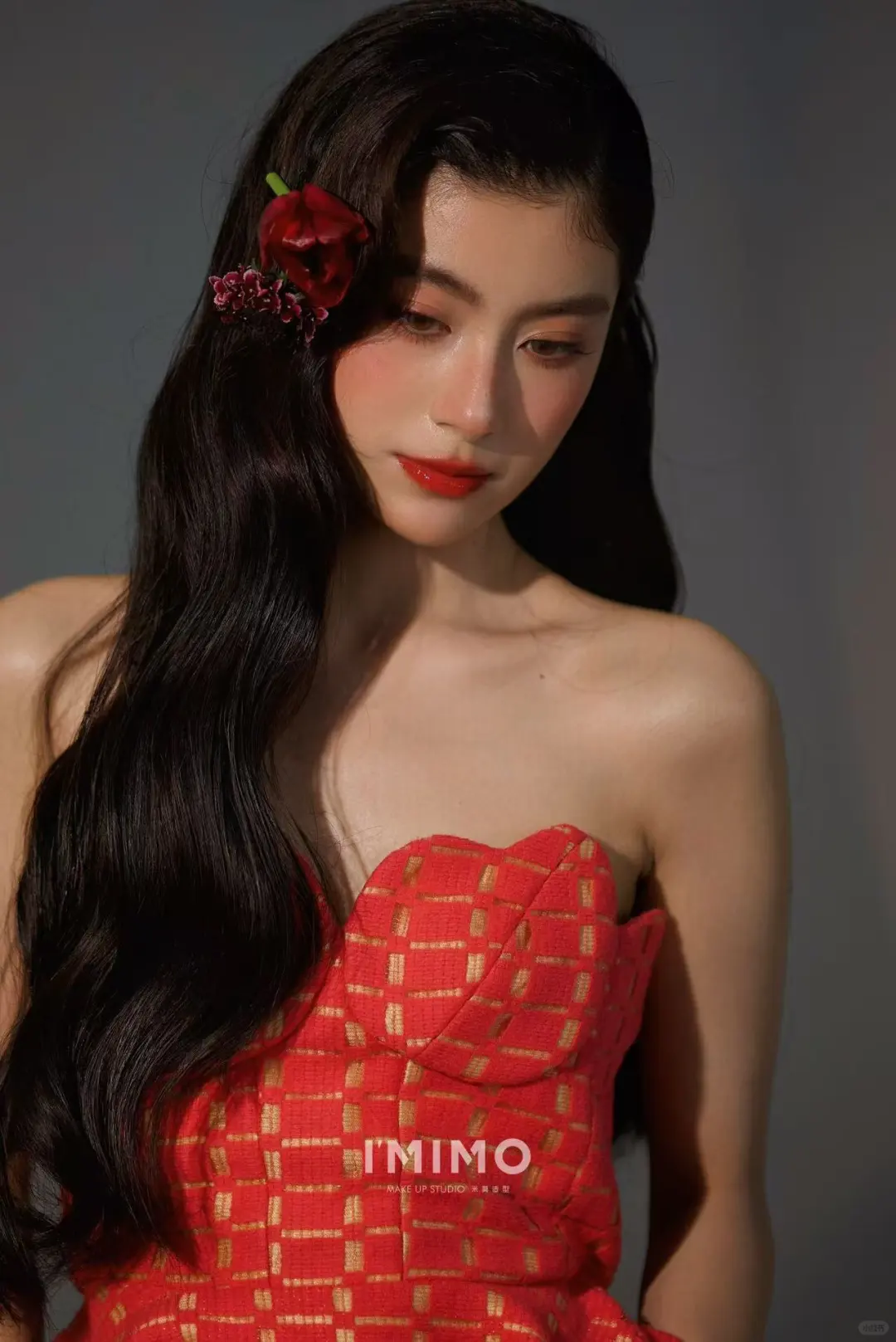娇艳！花朵妆容造型 南京新娘跟妆
