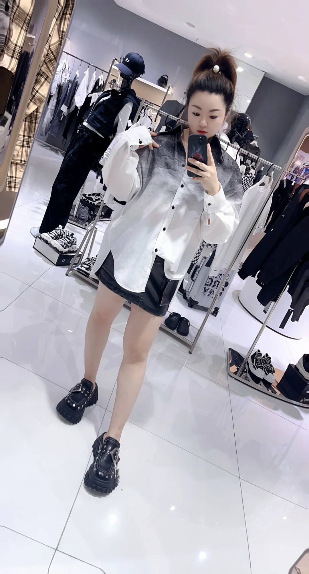 微胖女孩在Lapargay纳帕佳上班日常分享