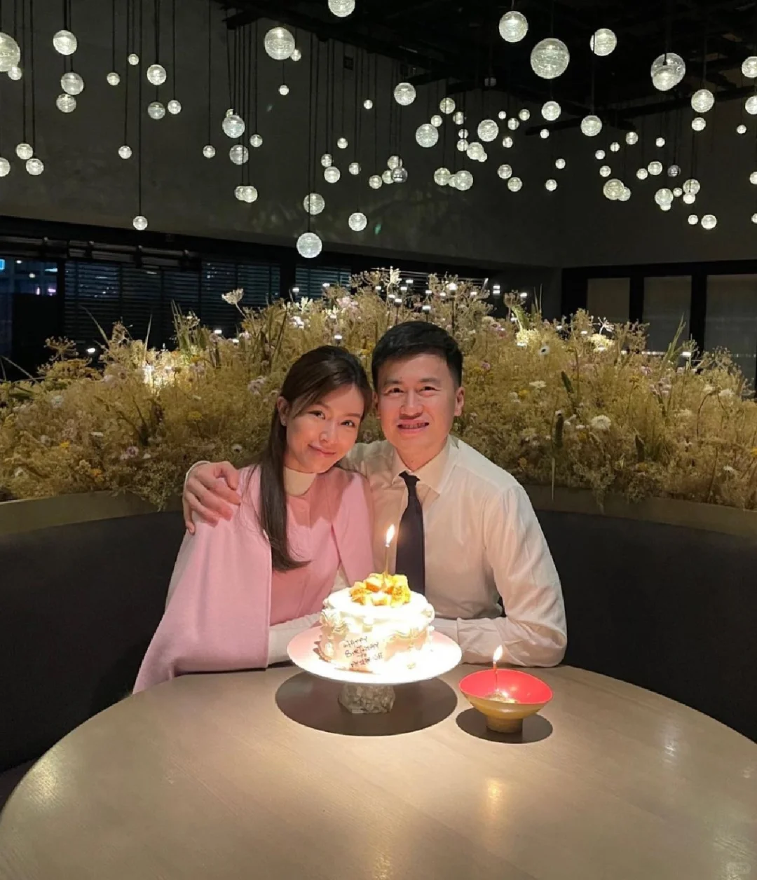 文詠珊嫁富豪後生活美滿，做少奶奶衣食無憂