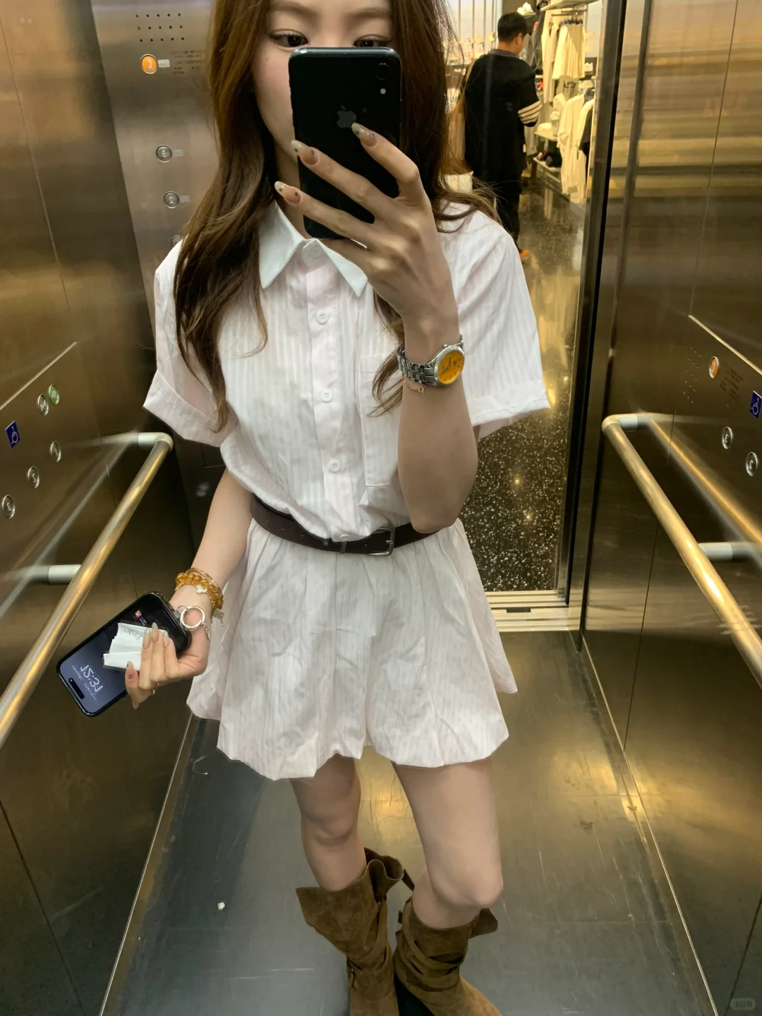 对镜outfit～ 好爱这条裙子！！！