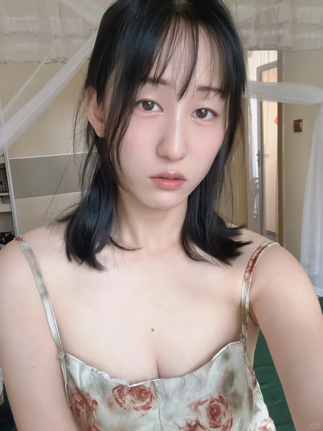 不做擦边女
