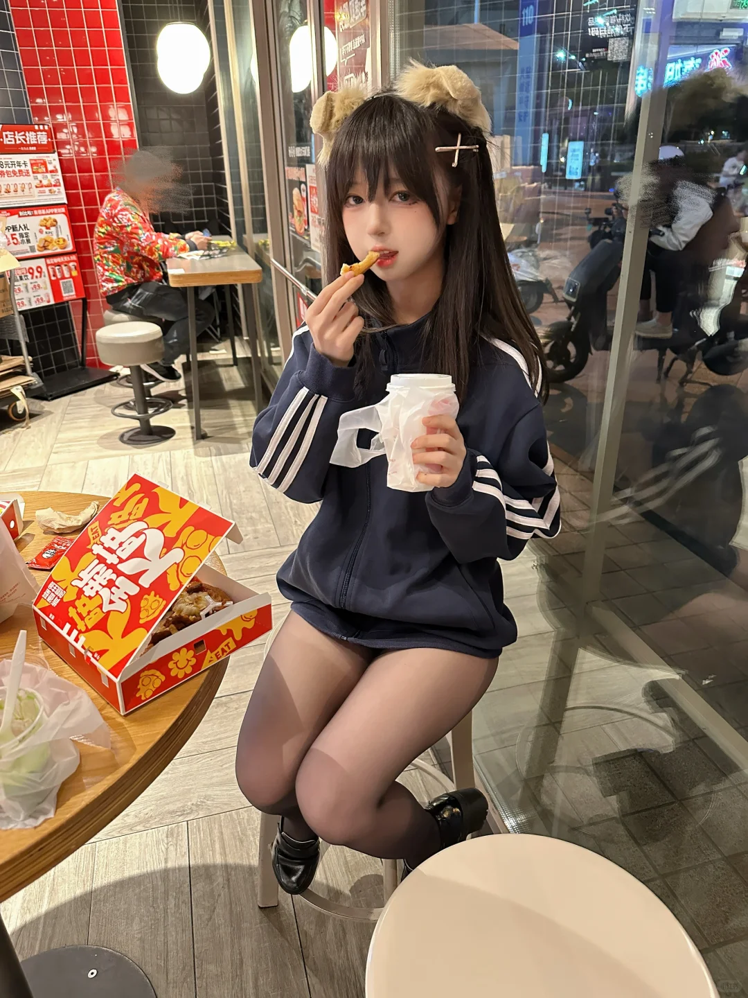 好喜欢这种袜子的质感