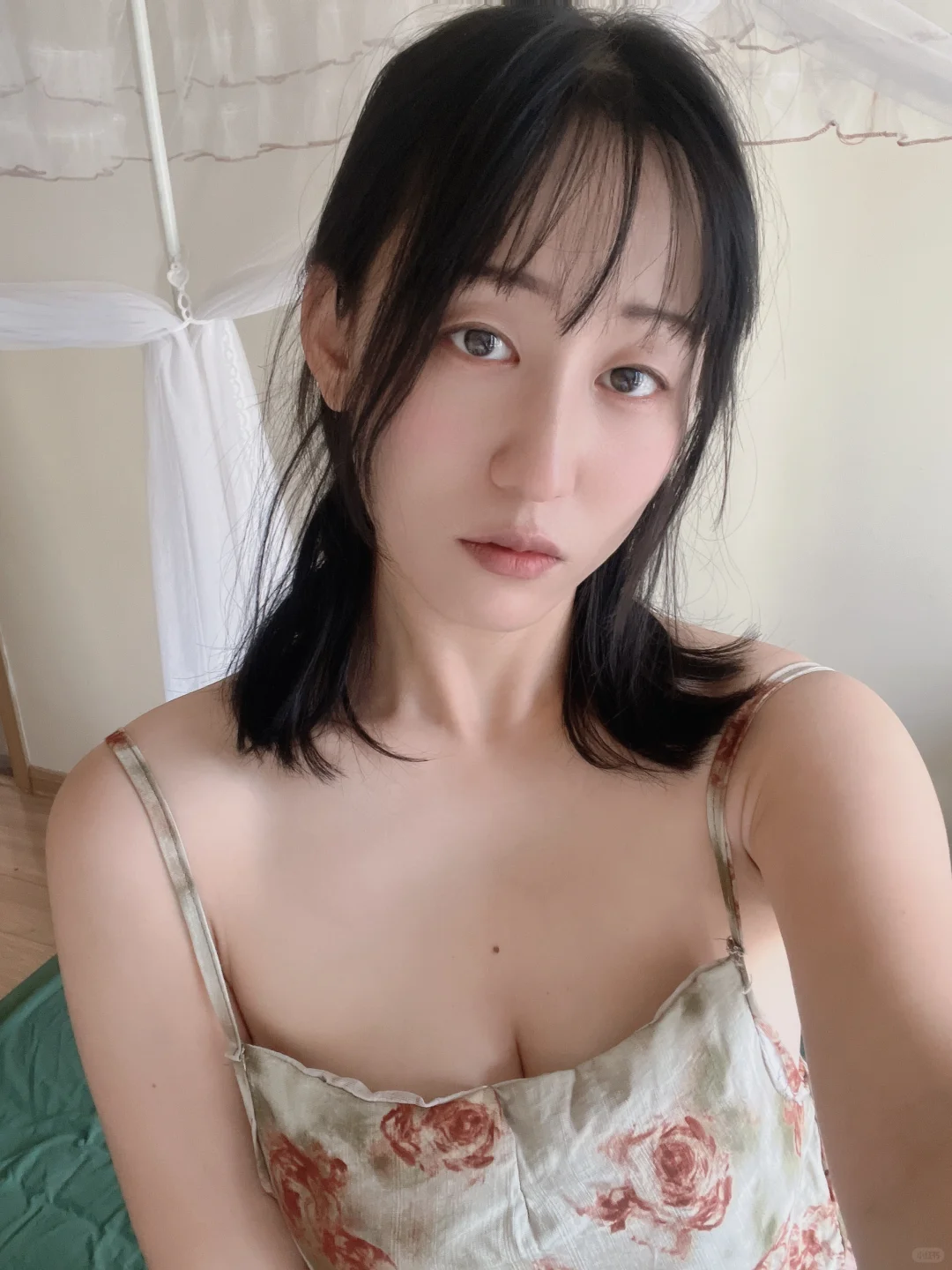 不做擦边女