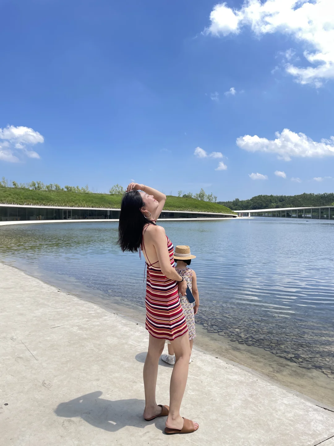 人妻ootd ｜ 中女要穿红