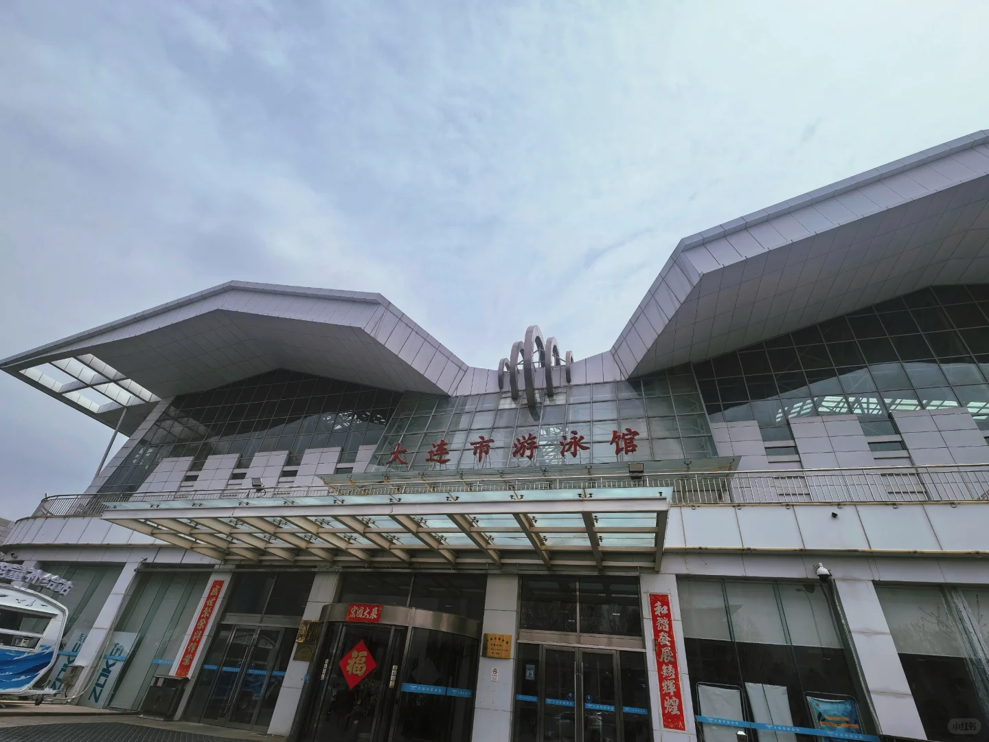 绿色泳衣真绝了