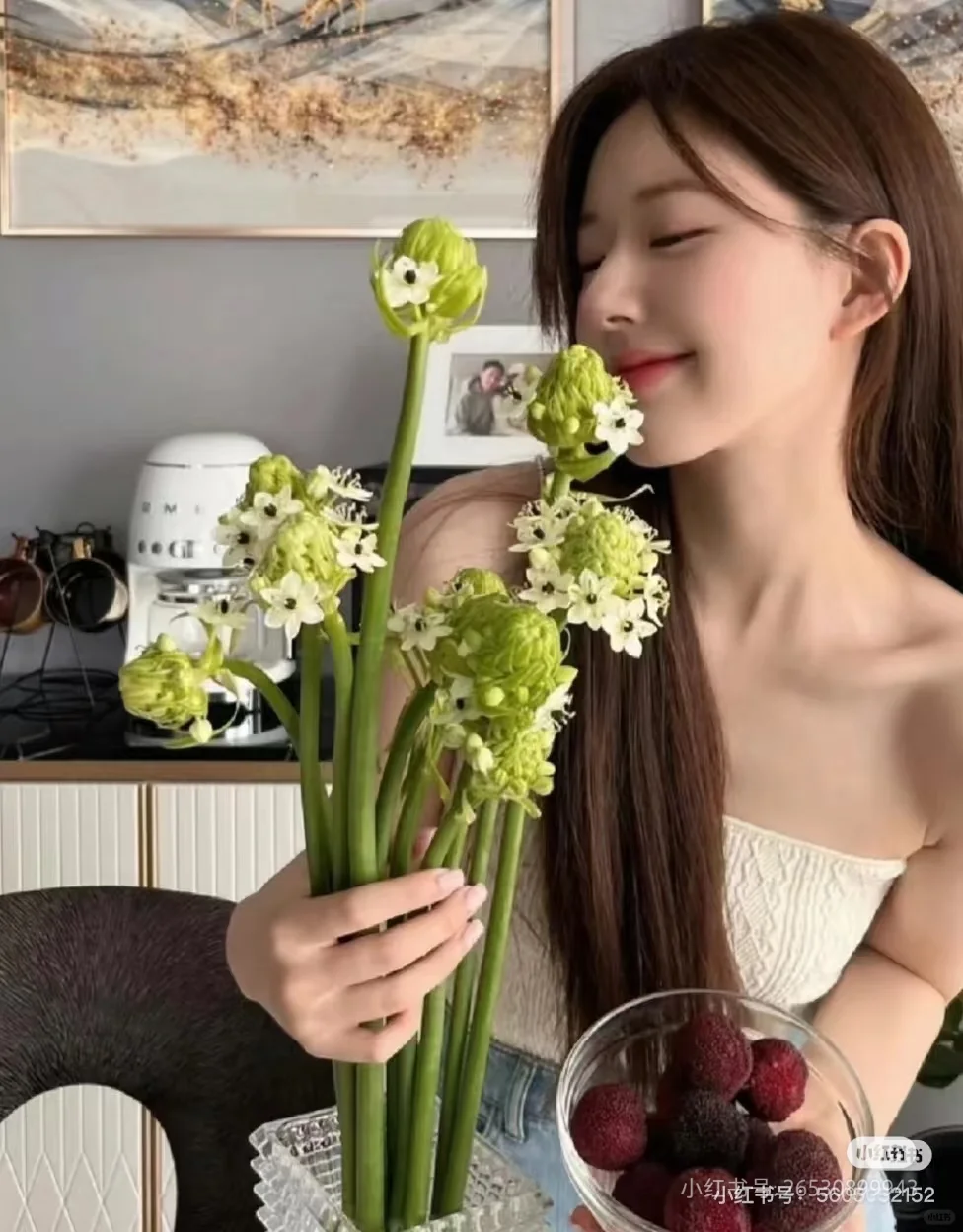 赵露思，甜美笑容惹人爱！