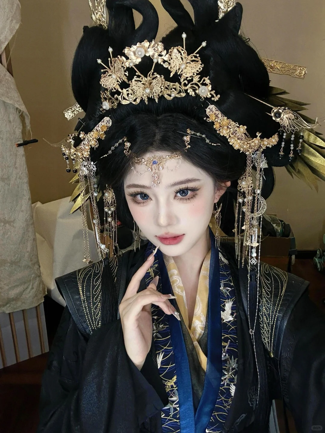 不做公主做女帝 | 黑色汉服霸气来袭