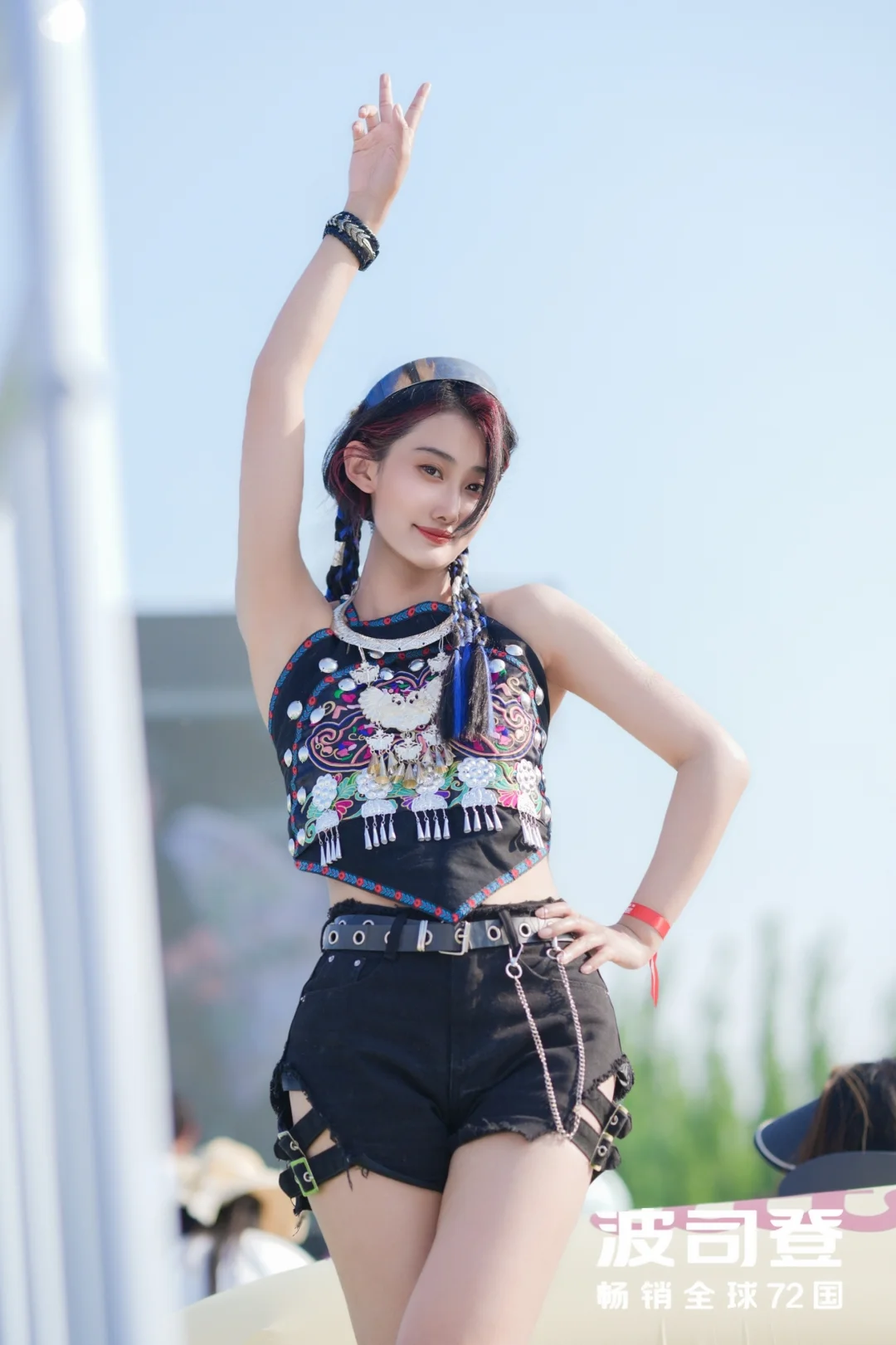 苗式辣妹穿搭‖草莓音乐节限定