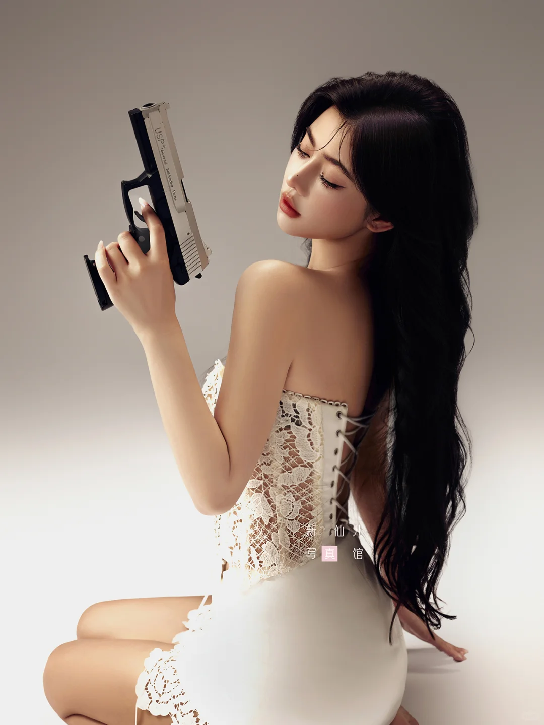 冷艳酷飒女杀手写真 | 性感邦女郎太帅了！