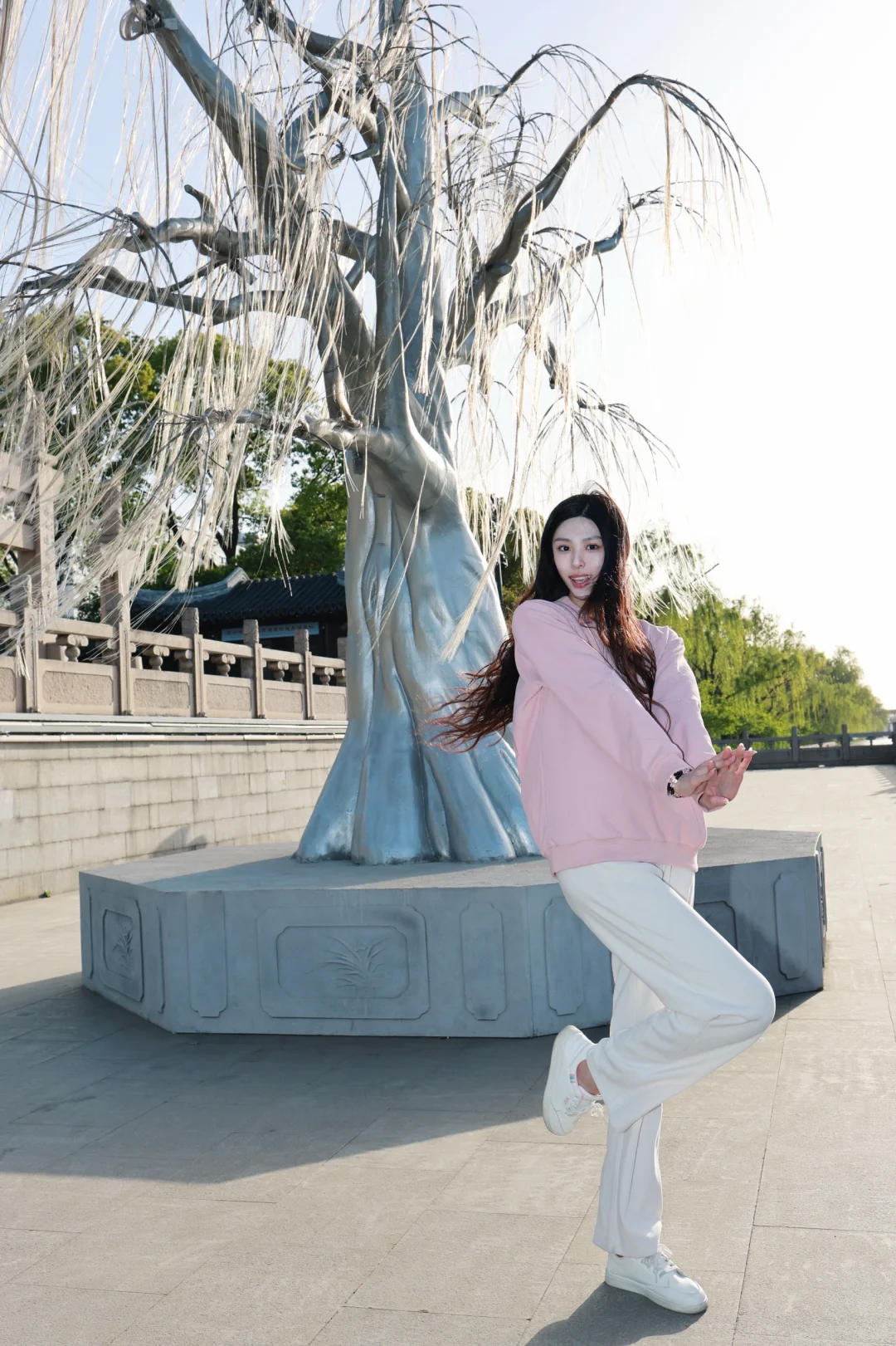 树下拍出氛围感随手📷📸
