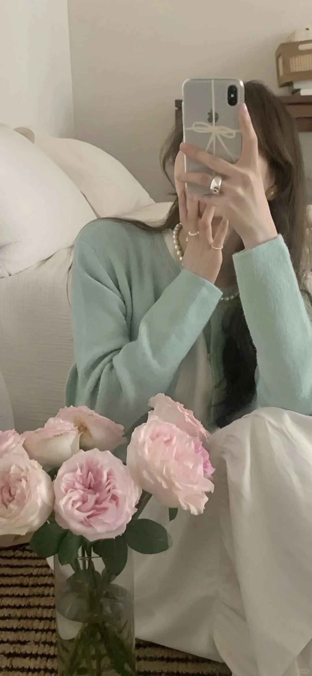 来喽来喽，美女姐姐壁纸