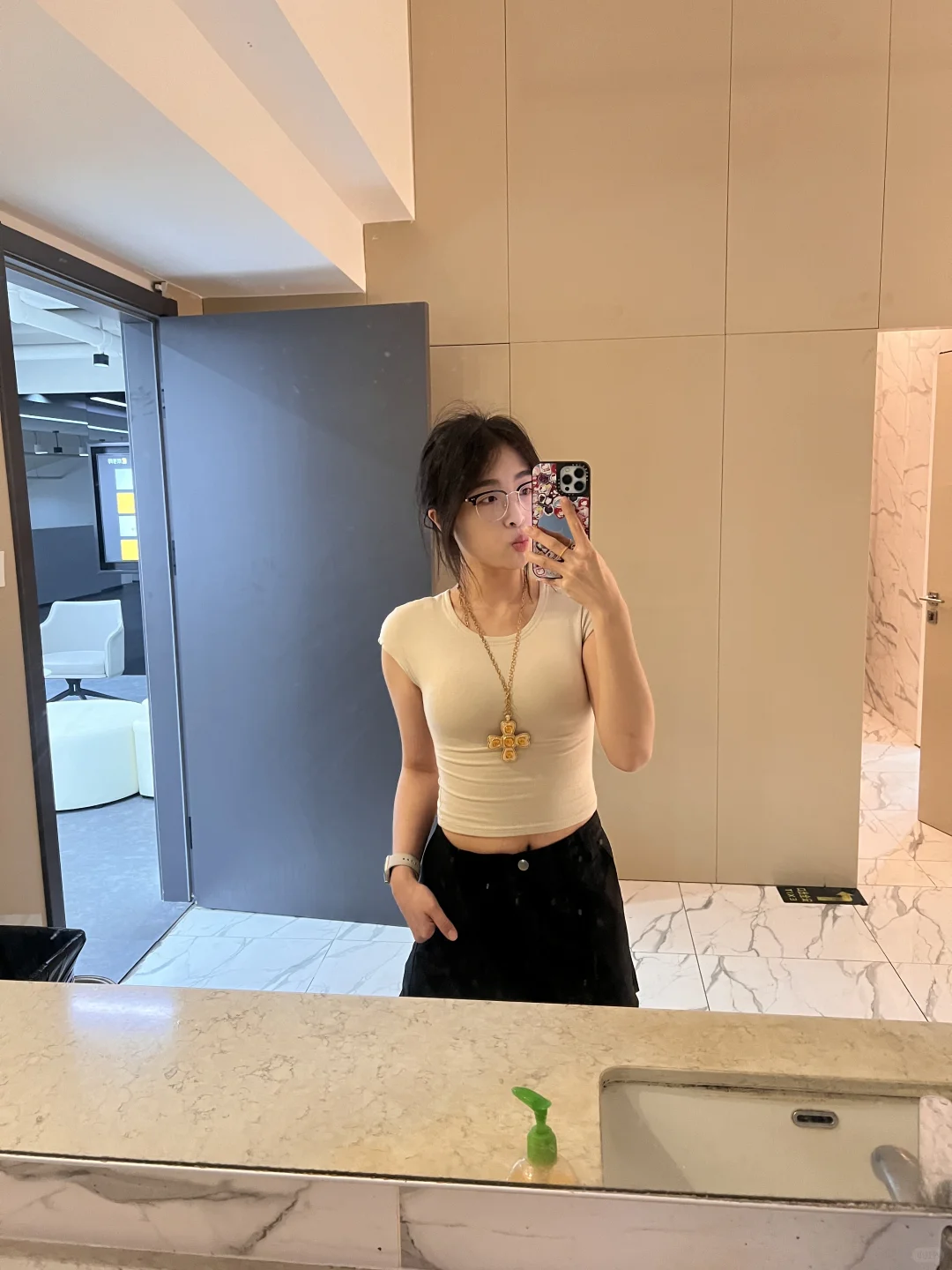 不一定斩男 但一定斩女～（跟着韩女搞穿搭）