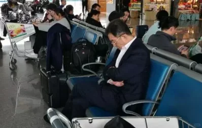 “中国卫生巾之父”去世：生前捐款超10亿