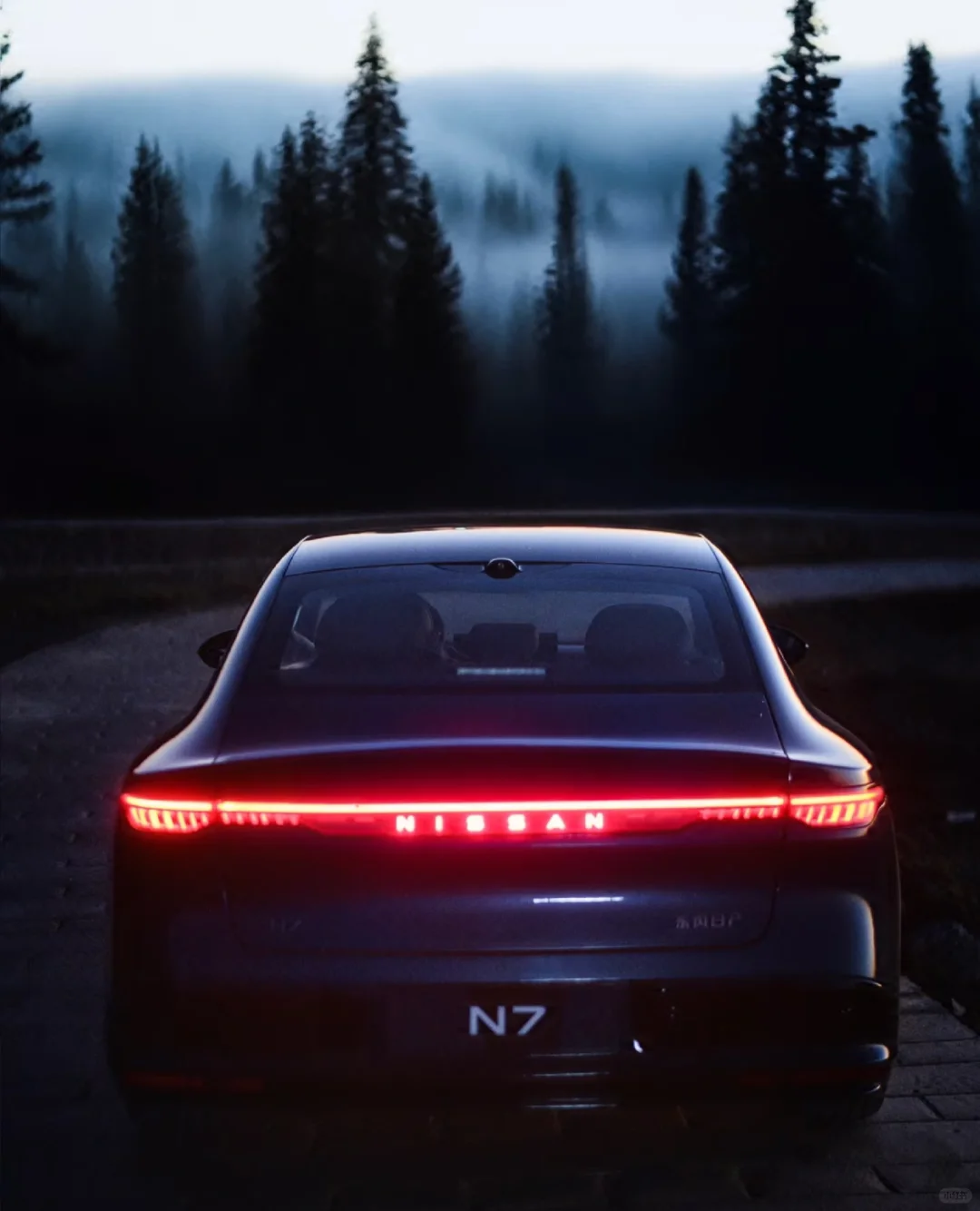 🌌｜#NissanN7预售开启｜原来科幻片里的