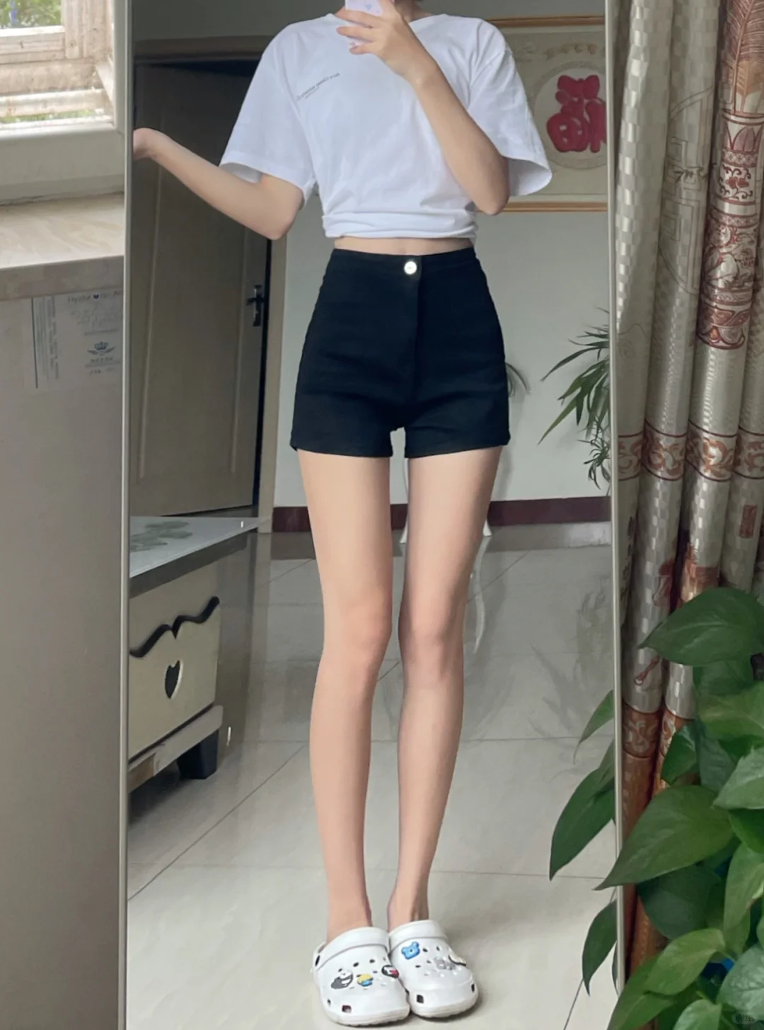 黑色热裤！好爱这条短裤！好辣！百搭显瘦‼️