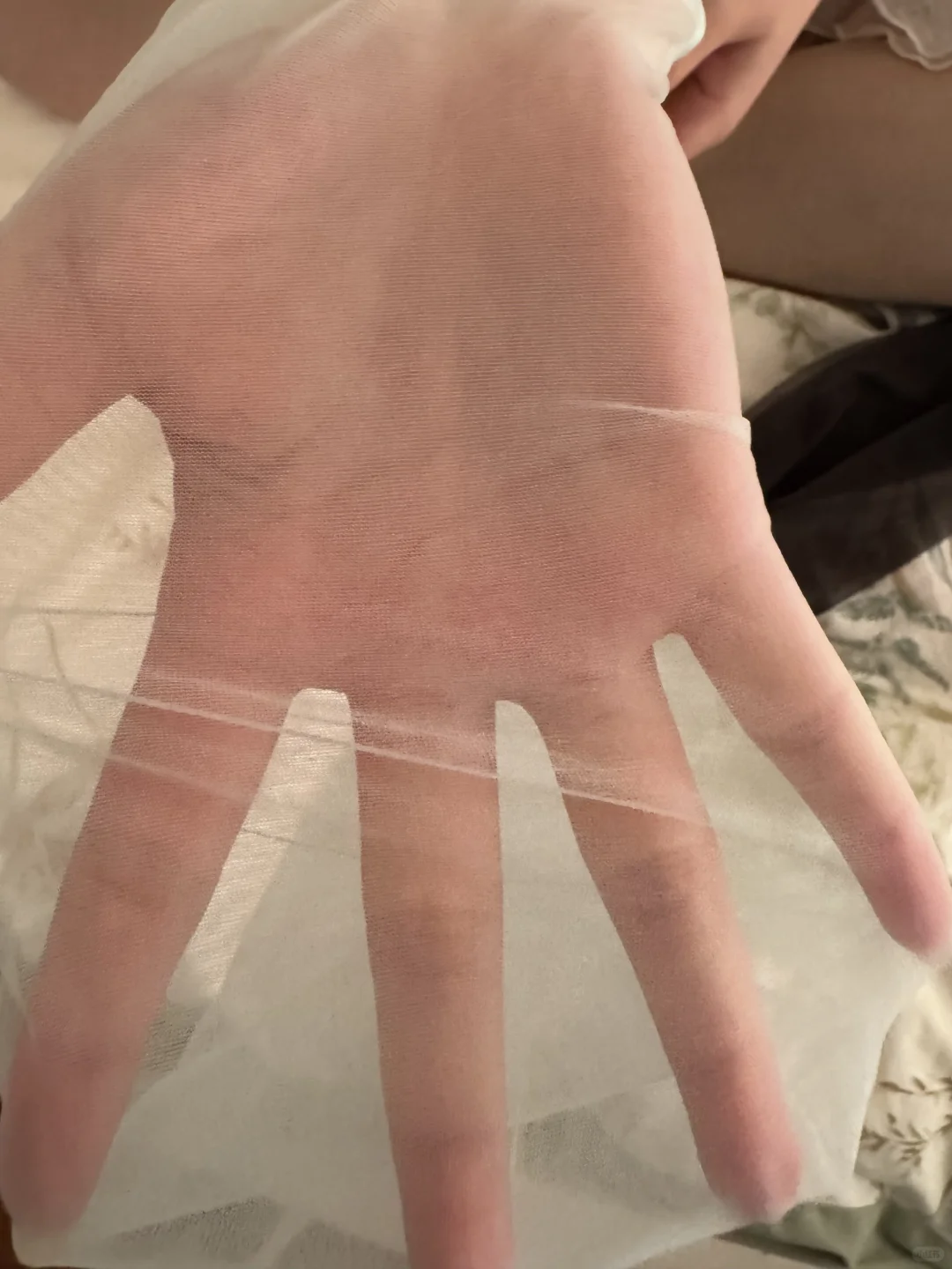 开启测评~ 薄荷绿丝袜穿上像自带冷调滤镜