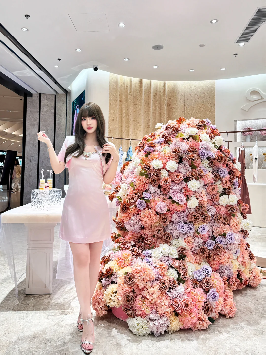生日战袍来这挑！西安万象城Badina Chic真香