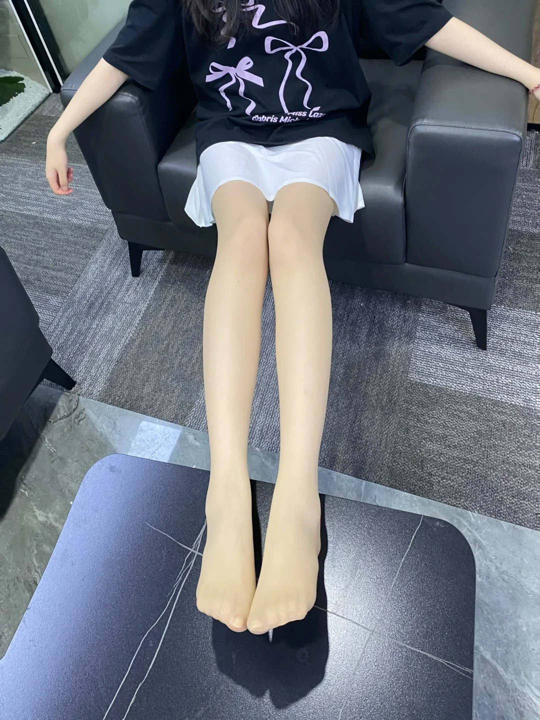 怎么会有这么自然的美肤丝袜 请问呢😭