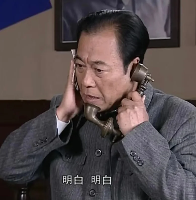 潜伏实用表情包（自存）