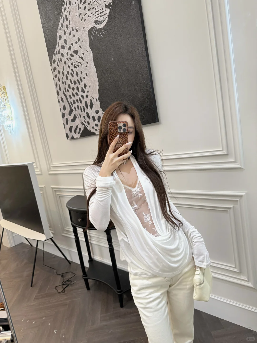 All white ootd 白荡领酷御 好显身材🔗