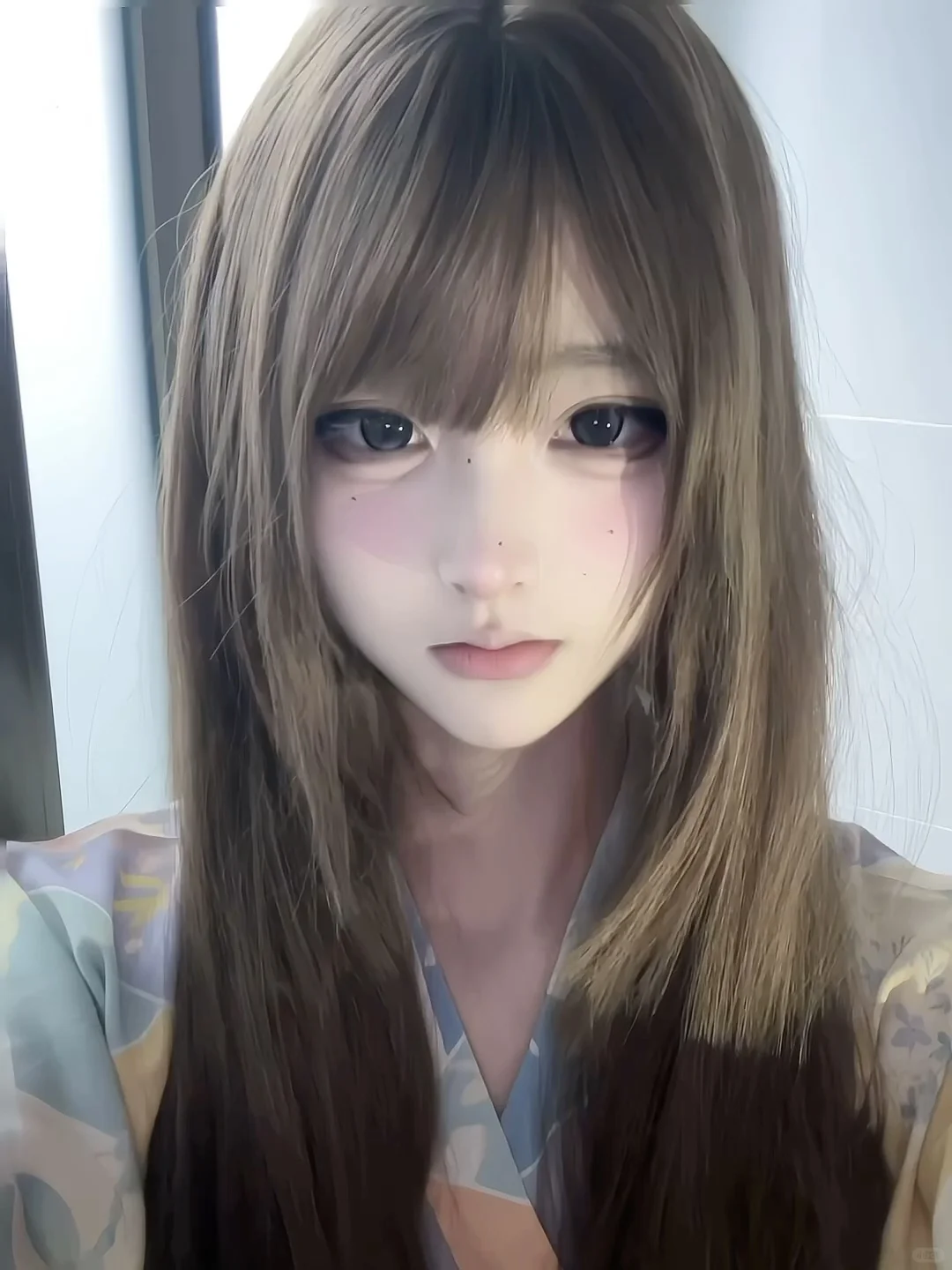 网感美女法则：白与饥饿共存