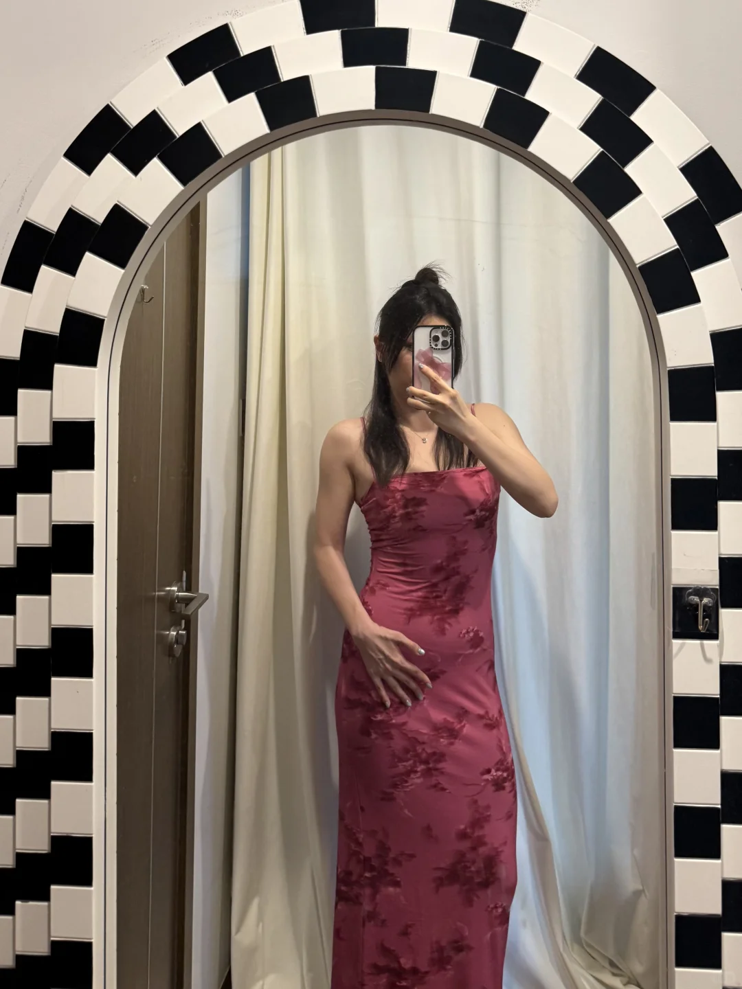 我们健身女试衣服