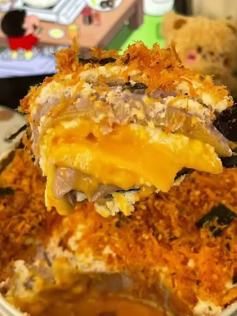 哇靠好好吃的芋泥肉丝蛋糕！直接爱住⌓‿⌓