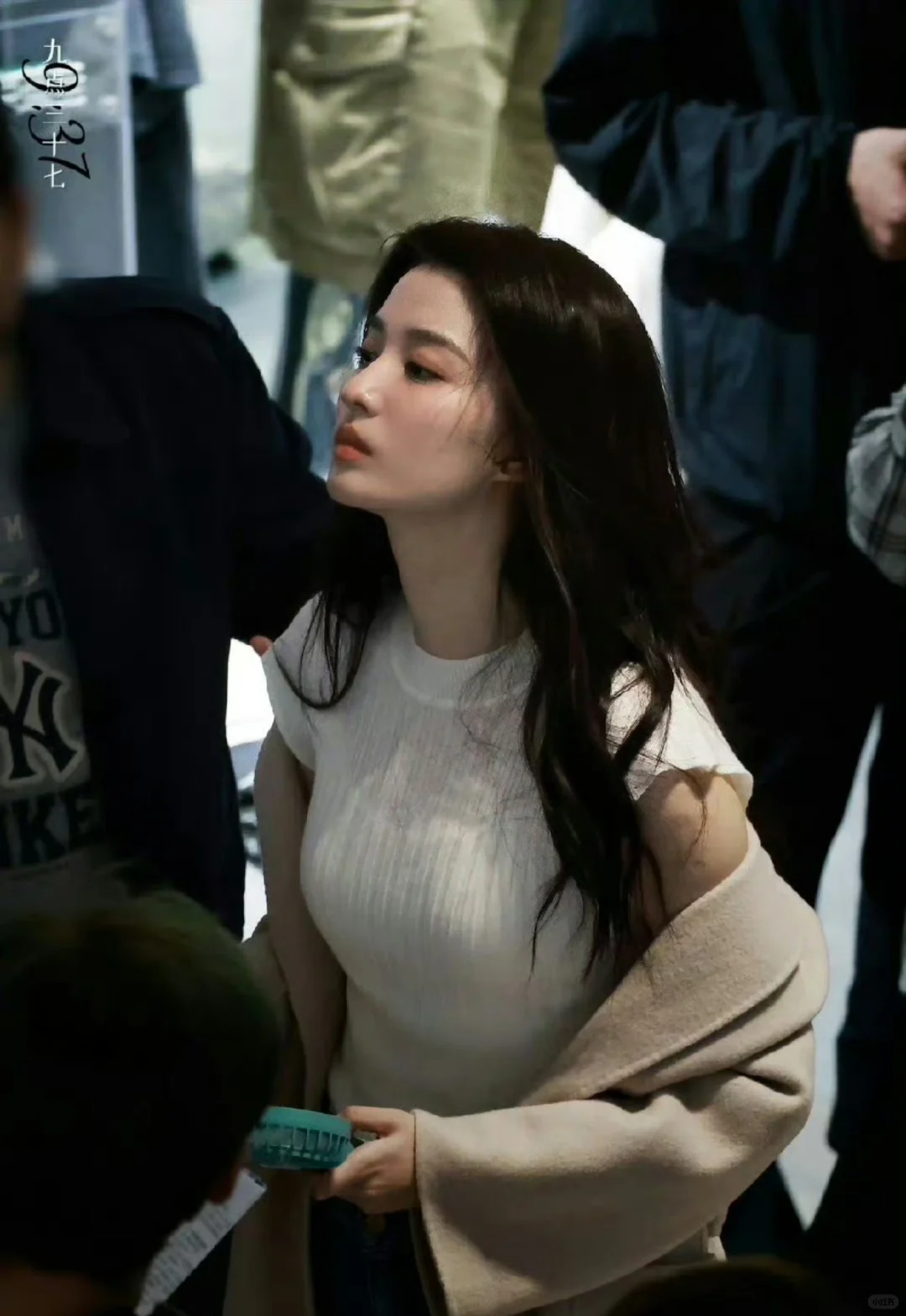 王楚然氛围感女头😍