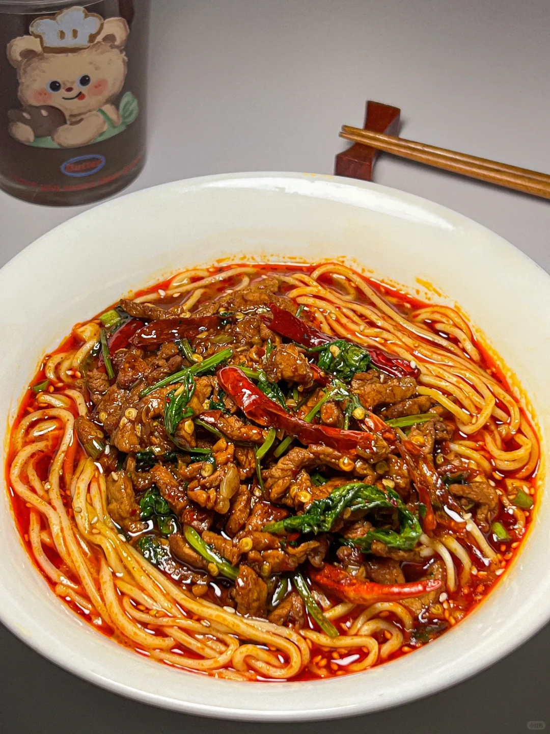 一人食｜我的幸福晚餐·͜·♡ 香辣肉丝拌面
