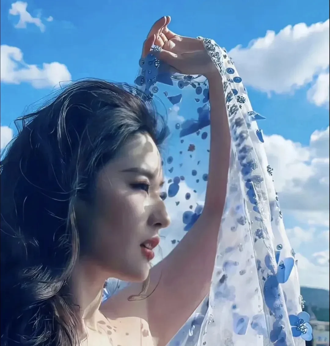 适合当头像的刘亦菲