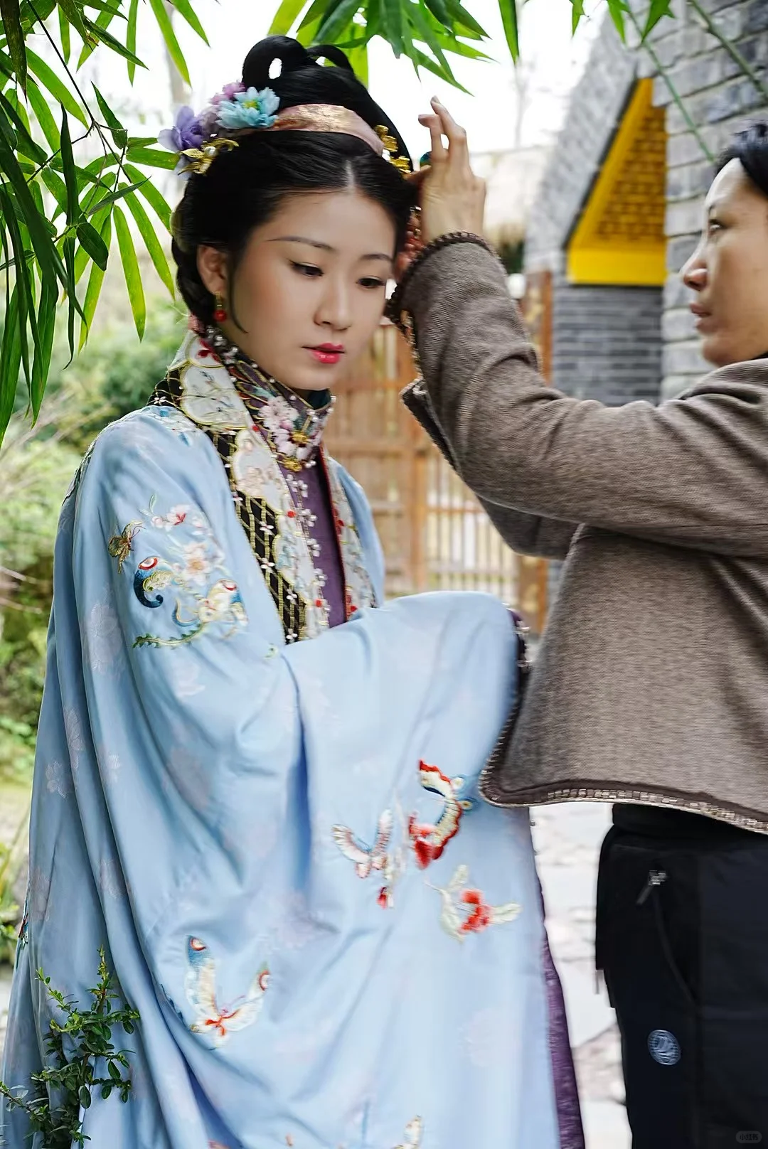 大明少女，行走的文化诗篇