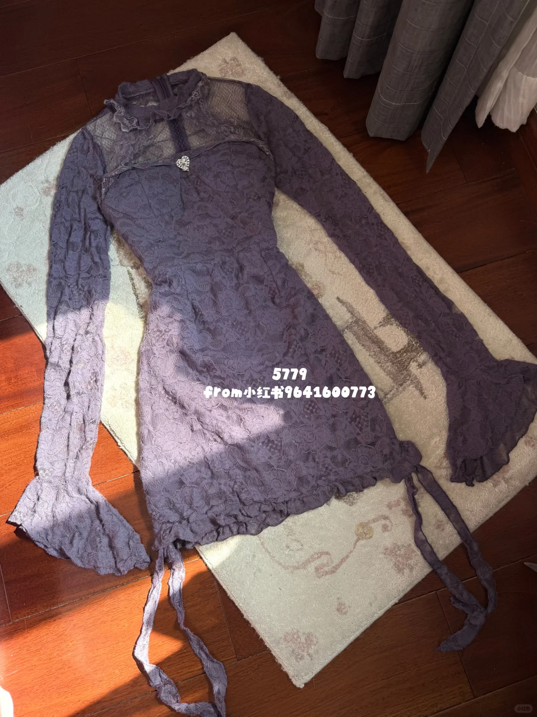 服了…小裙裙你知道自己如此掐腰显瘦吗？
