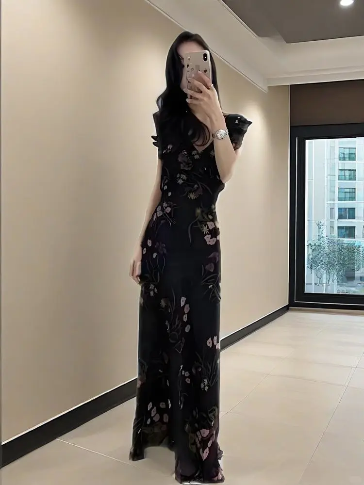 慵懒纯欲风！哥弟碎花裙随性又性感