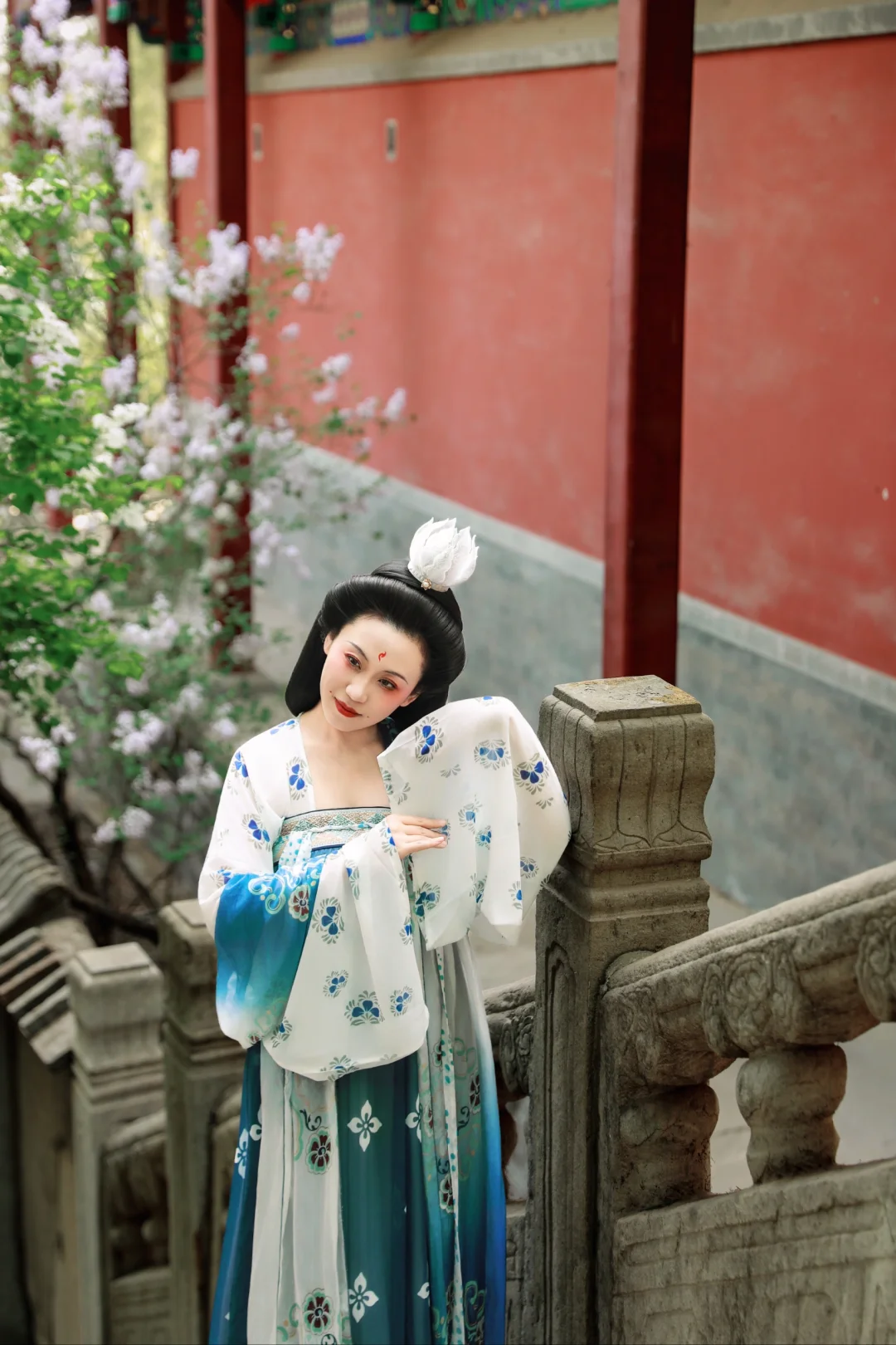 京城花事‖春日戒台寺 四月丁香开