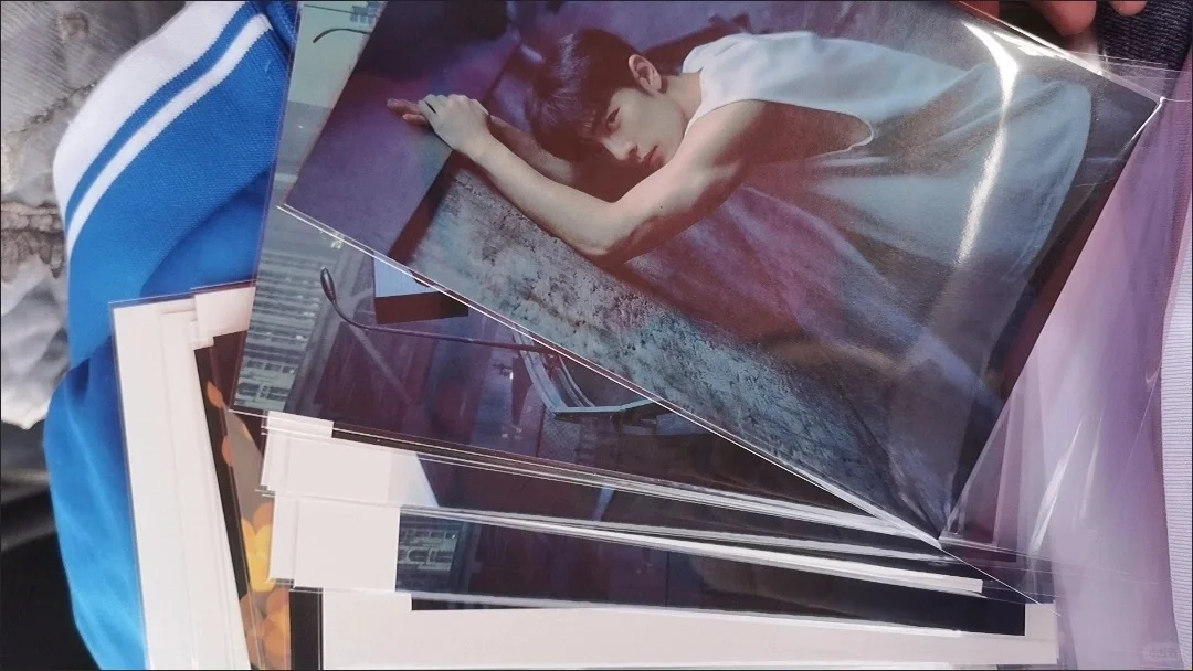 【肖战粉必看！】《我们》写真集护专神器曝光✨