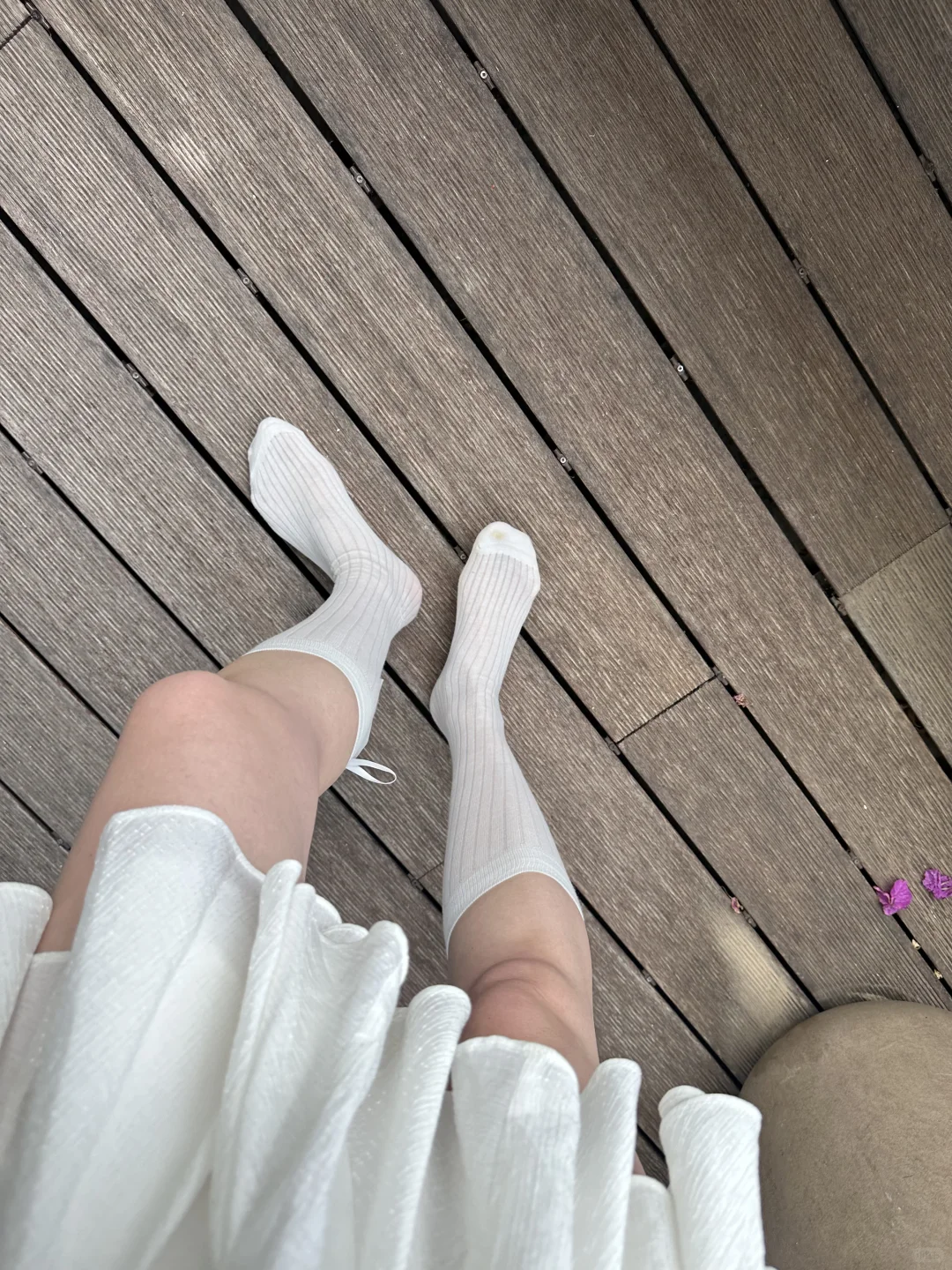 白袜焊脚上