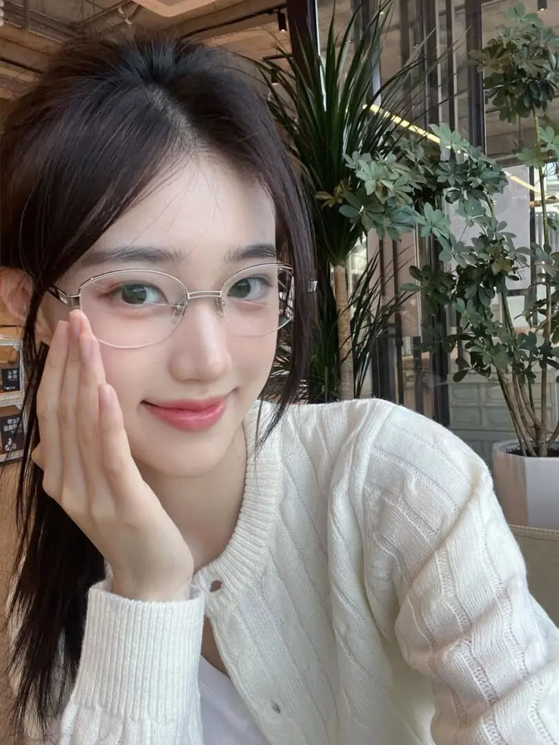 05成都女大学生