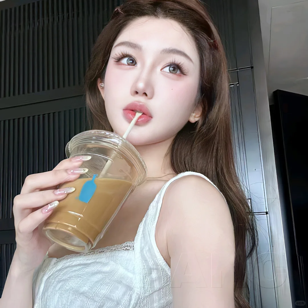 “我想你的记忆里 也有我的影子”