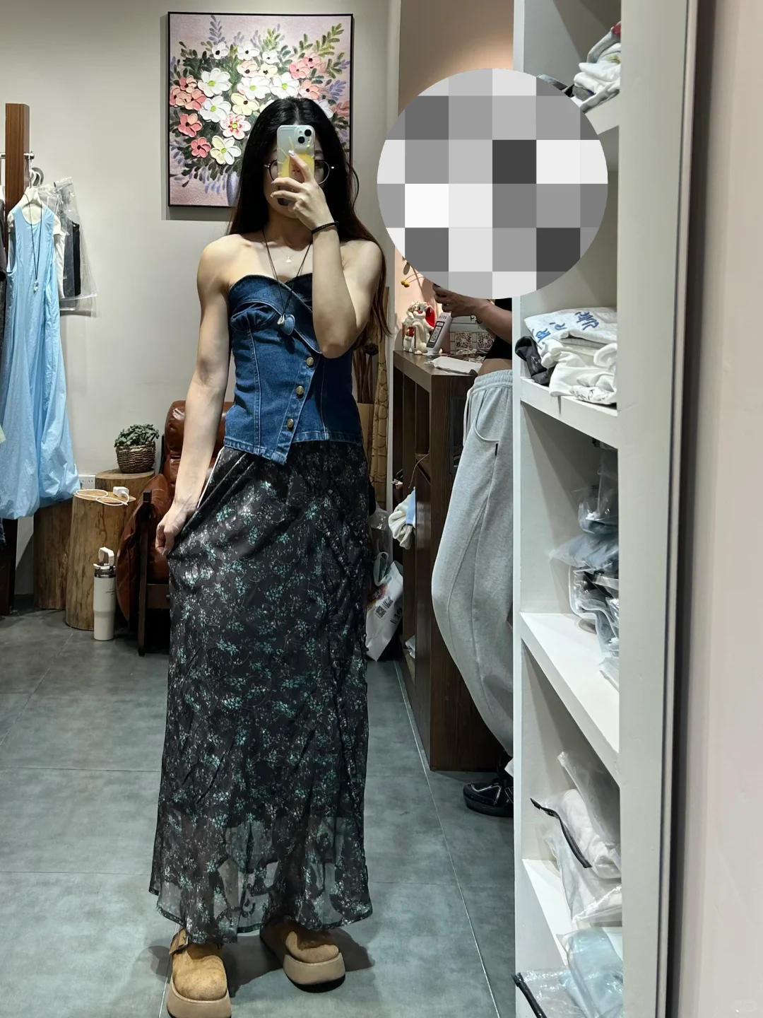 微线条女放弃体育生穿搭后…