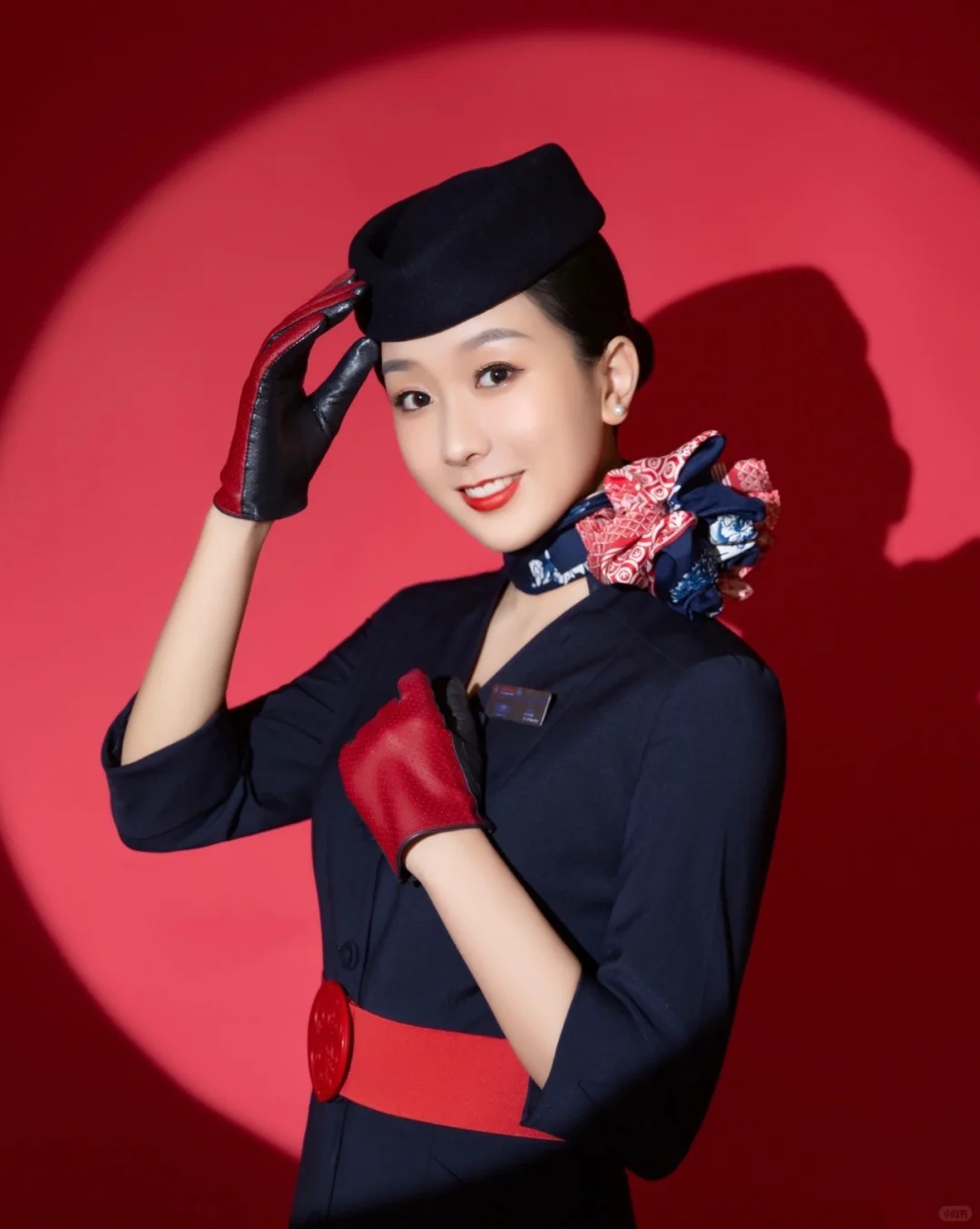 东航空乘制服写真