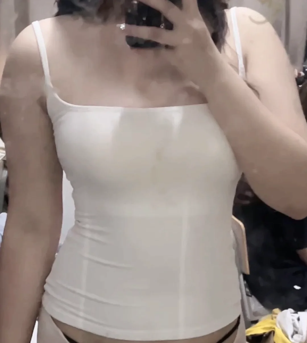 超级好看的小吊带！！！