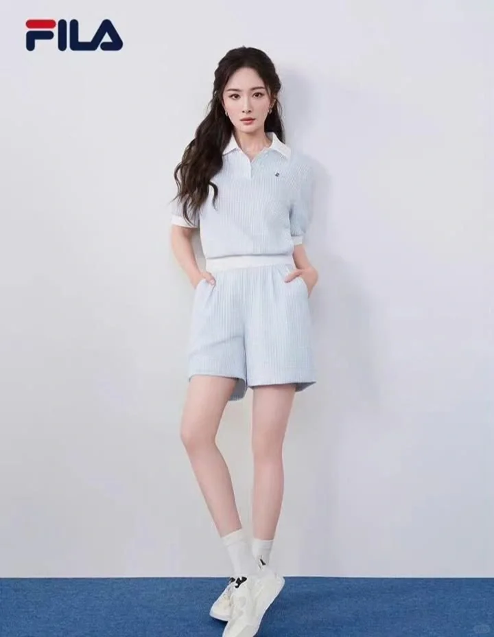 可盐可甜❤️青春女大😘這腿是真勻稱的好看呀